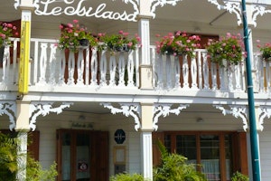 Hotel Tsilaosa image 1