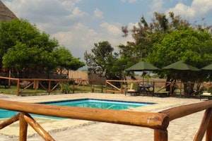 Ihamba Lakeside Safari Lodge image 1