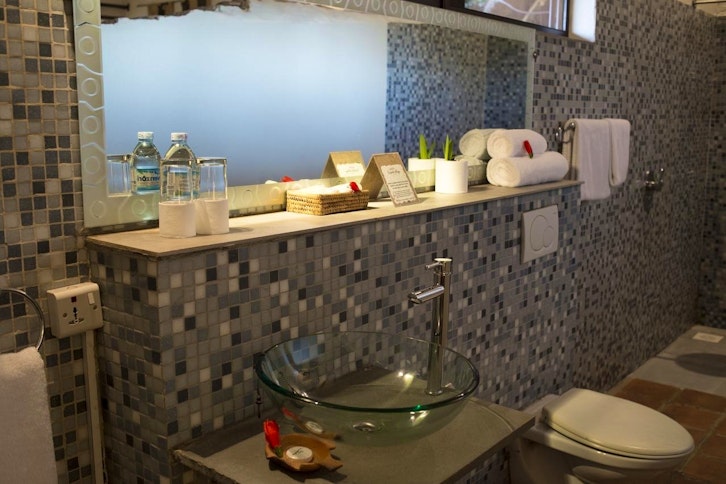 Le Petit Village Hotel 4