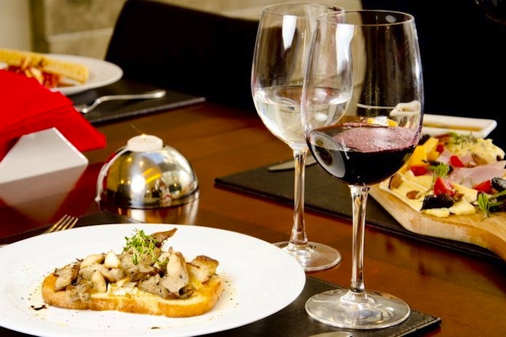 My Suites Boutique Hotel & Wine Bar 4