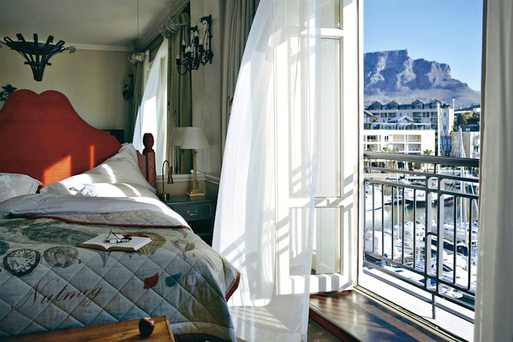Cape Grace Grace Room With Table Mountain View