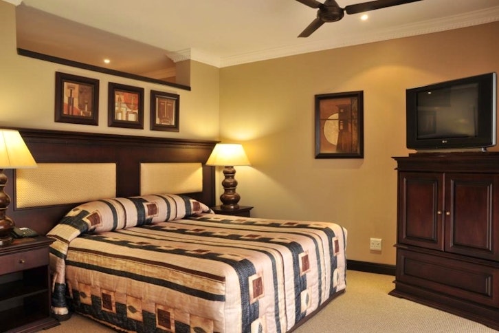 Cathedral Peak Hotel Deluxe Room