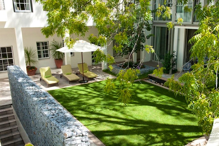 d'Ouwe Werf Courtyard