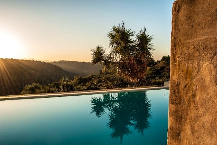 Hog Hollow Country Lodge