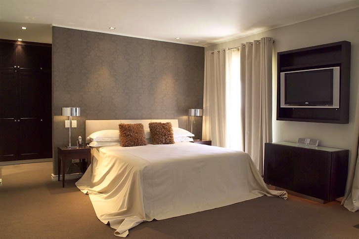 Kensington Place Room