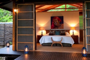 Makakatana Bay Lodge image 1