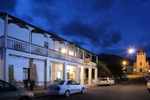 Mimosa Lodge image 1