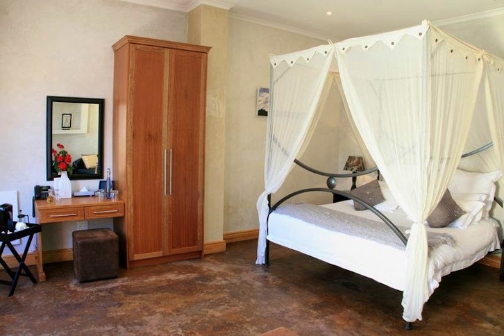 Mimosa Lodge Room