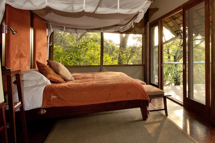 Rhino Post Safari Lodge