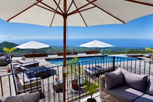 Luxury Reunion Honeymoon image 1