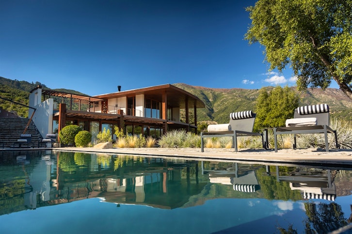 Villa exterior with pool, Clos Apalta Residence, Colchagua Valley, Chile